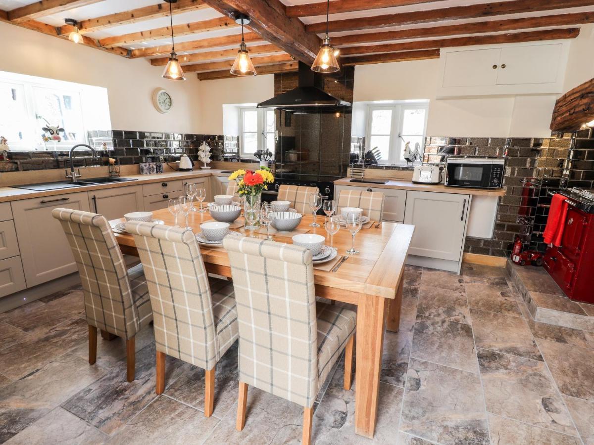 Nant Y Celyn Villa รูธิน ภายนอก รูปภาพ