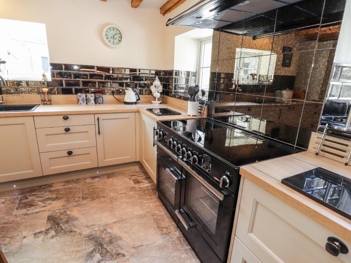 Nant Y Celyn Villa รูธิน ภายนอก รูปภาพ