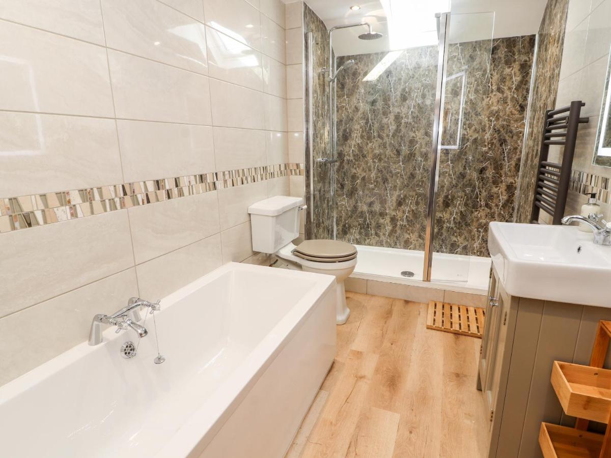 Nant Y Celyn Villa รูธิน ภายนอก รูปภาพ