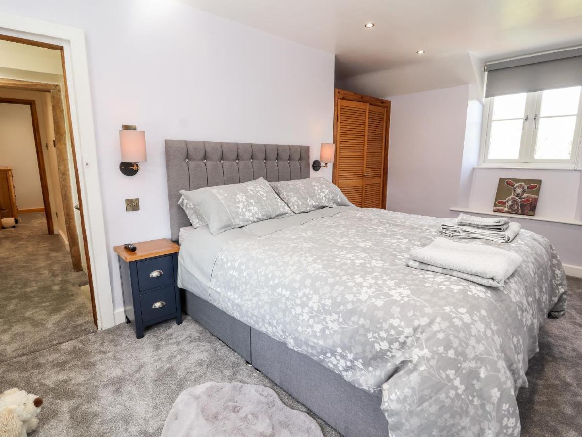 Nant Y Celyn Villa รูธิน ภายนอก รูปภาพ